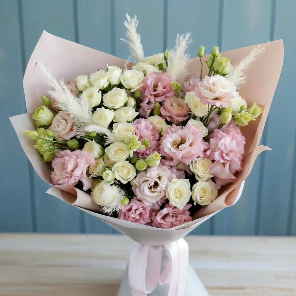 Букет цветов из: Альстромерии и Розы в Володарском