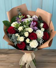 Букет цветов из:  Розы и Альстромерии #REPLACE_PRED# Володарском