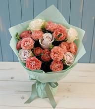 Букет цветов из:  Розы в Володарском