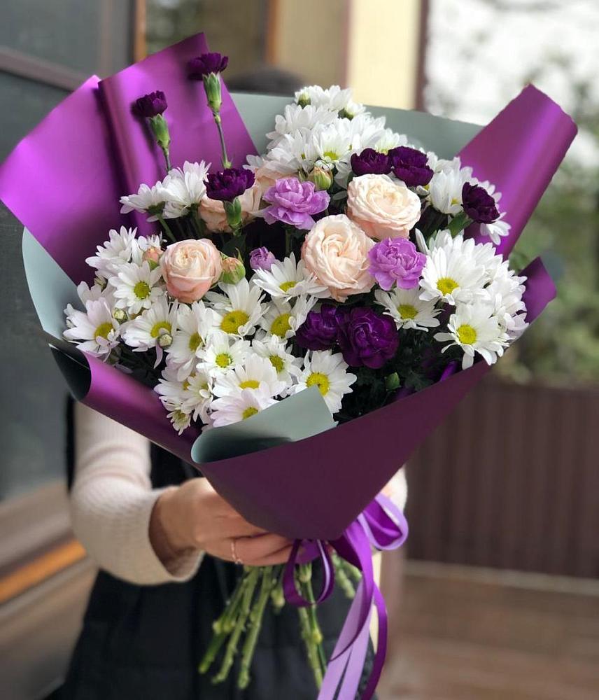Букет цветов из: Хризантемы, Гвоздики и Розы в Володарском