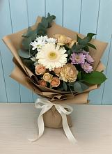 Букет цветов из:  Герберы и Хризантемы в Володарском