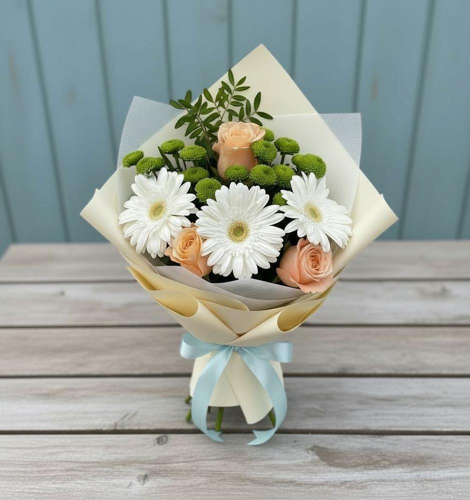 Букет цветов из: Герберы, Розы и Хризантемы в Володарском