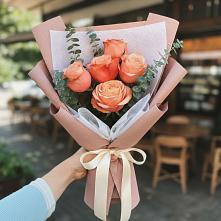 Букет цветов из:  Розы #REPLACE_PRED# Володарском