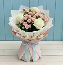 Букет цветов из:  Розы в Володарском