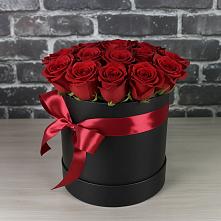 Цветочная композиция из Розы в шляпной коробке в Володарском