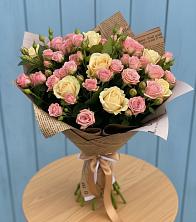 Букет цветов из:  Розы в Володарском