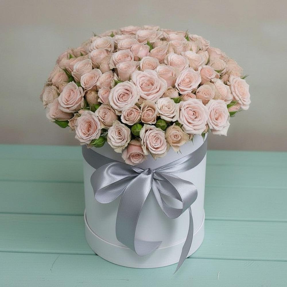 Цветочная композиция из Розы в шляпной коробке в Володарском