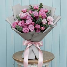 Букет цветов из:  Розы #REPLACE_PRED# Володарском